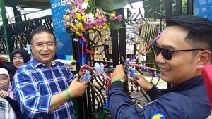 Emil-Resmikan-Bus-Ngulisik-Kota-Tasik