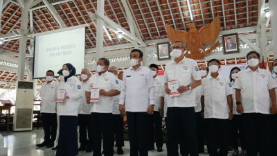 PMI dalam penanganan Covid-19 (Humas_Raka) 3